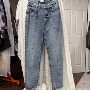 Good American Classic Blue Cropped Jeans